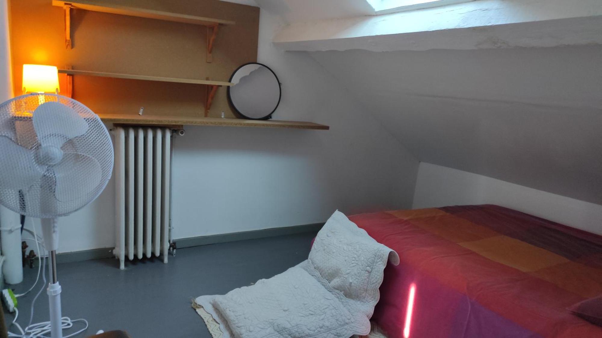 Grande Maison Ancienne Simple Et Spacieuse. Vichy Dış mekan fotoğraf