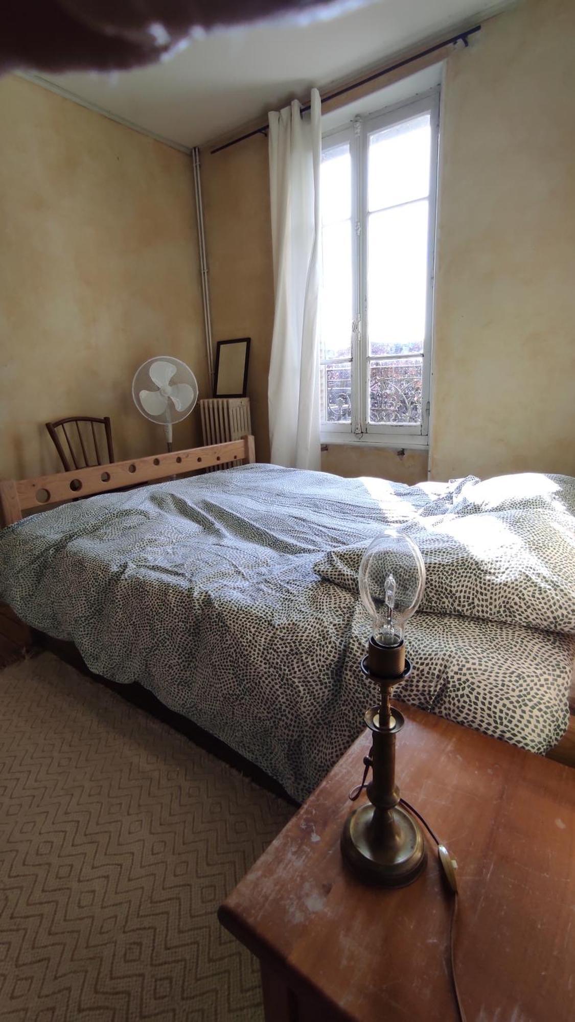 Grande Maison Ancienne Simple Et Spacieuse. Vichy Dış mekan fotoğraf
