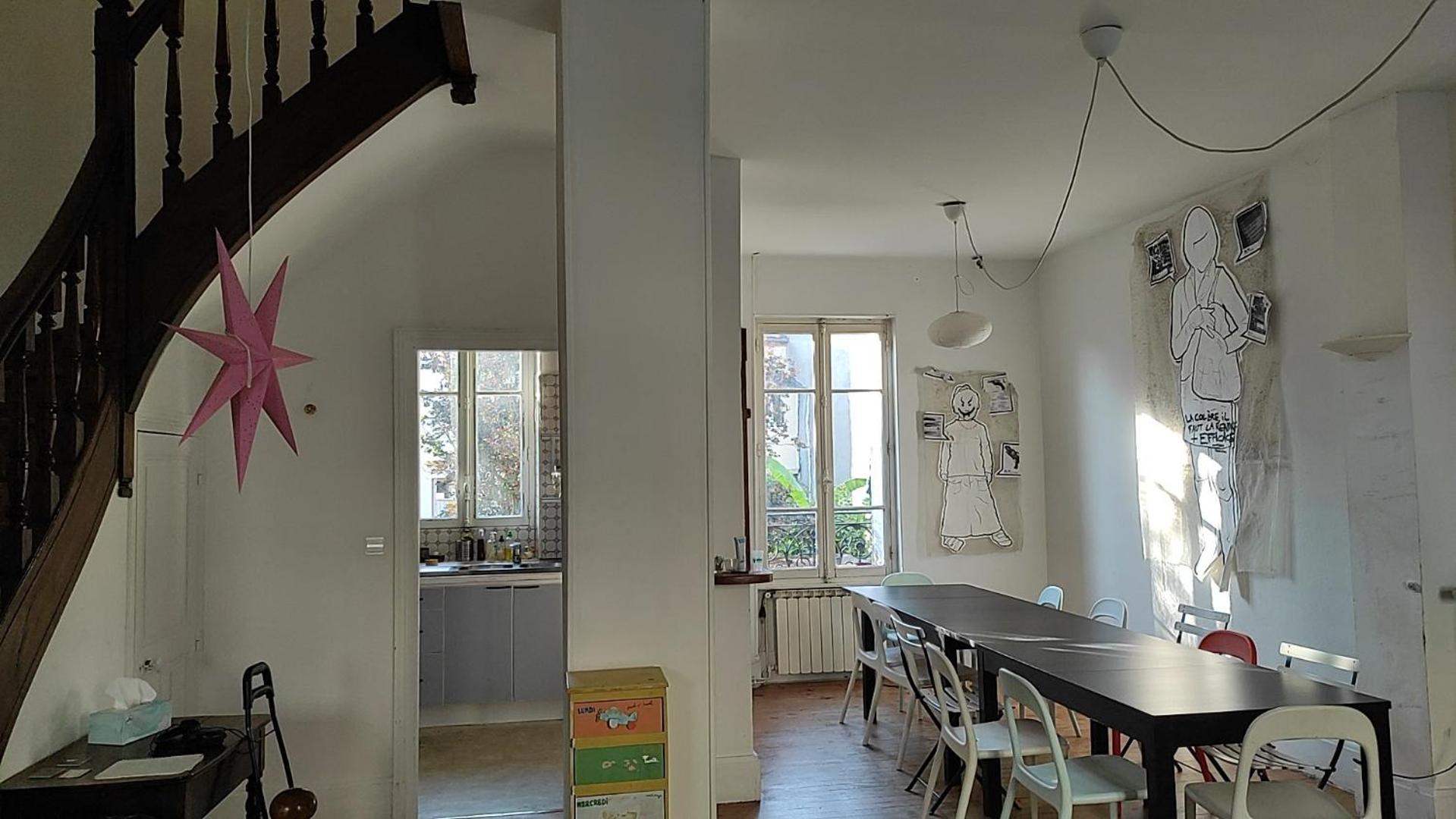 Grande Maison Ancienne Simple Et Spacieuse. Vichy Dış mekan fotoğraf